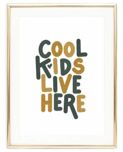 Poster / Kunstdruck "Cool Kids Live Here" I Ohne Rahmen -Dekostuck Store tales by jen poster kunstdruck cool kids live here i ohne rahmen 2