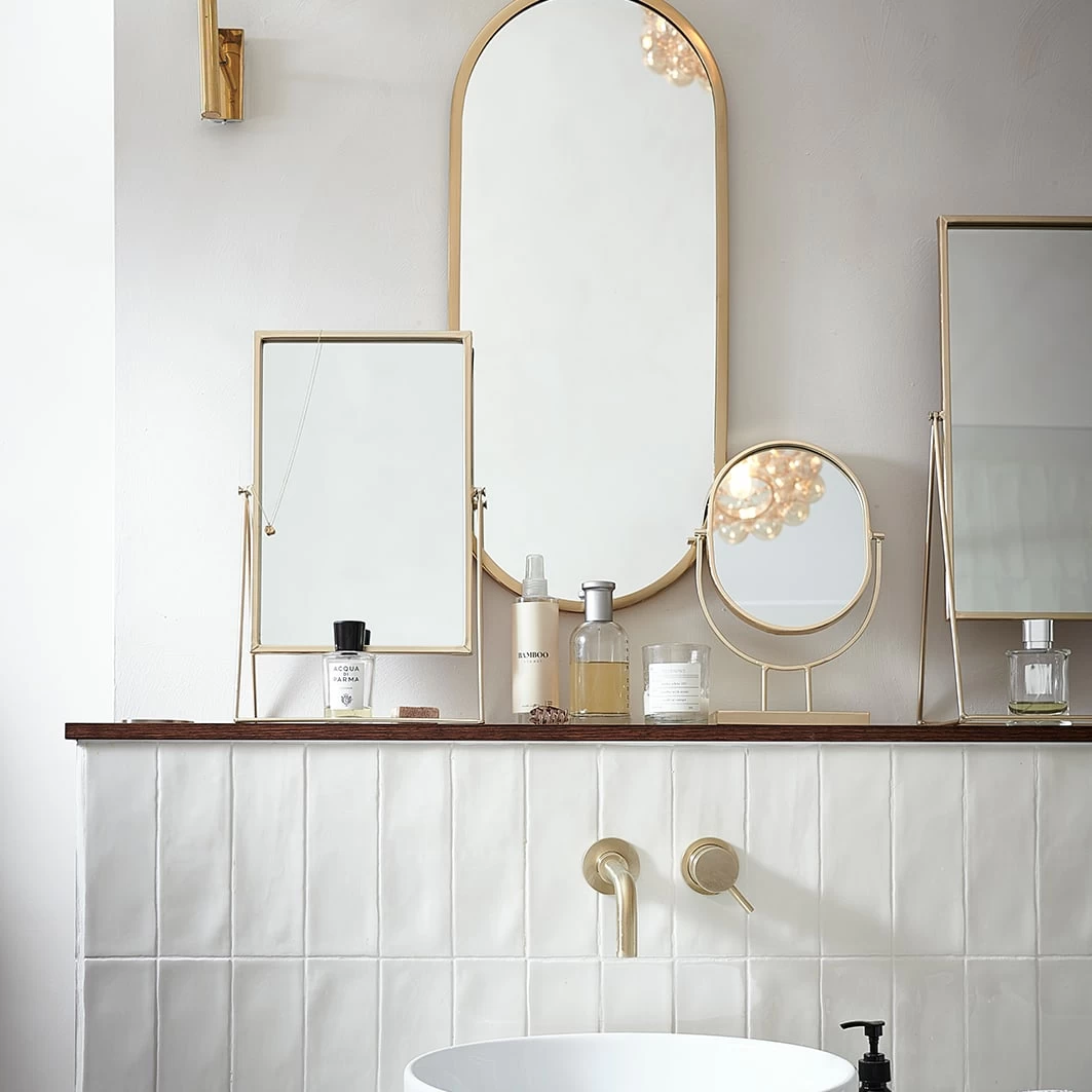 VTwonen Spiegel "Mirror Oval" In Goud - (L) 30 X (B) 70cm 5 VTwonen Spiegel "Mirror Oval" In Goud - (L) 30 X (B) 70cm – Bild 3