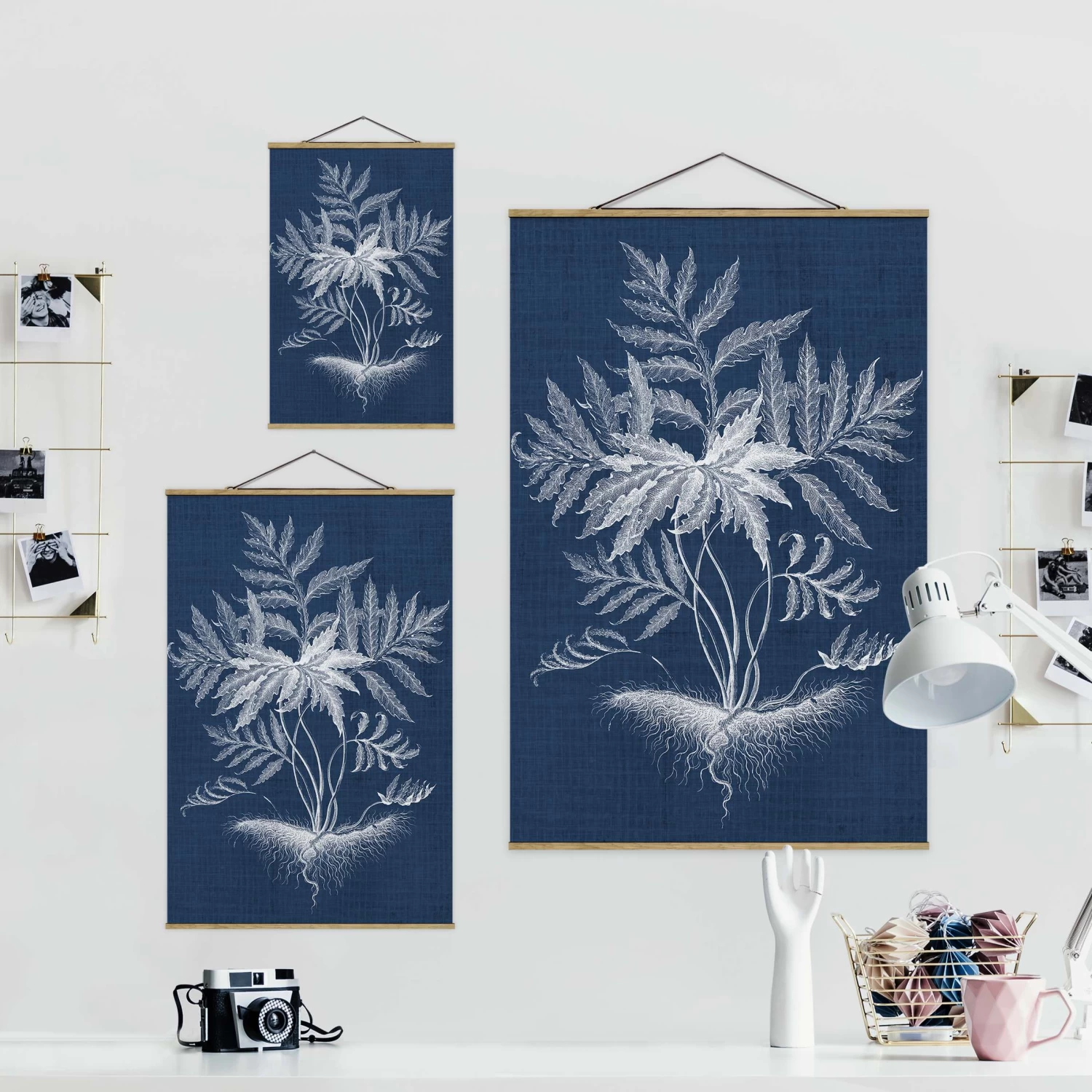 Stoffbild Mit Posterleisten - Denim Pflanzenstudie IV In Blau 9 Stoffbild Mit Posterleisten - Denim Pflanzenstudie IV In Blau – Bild 7